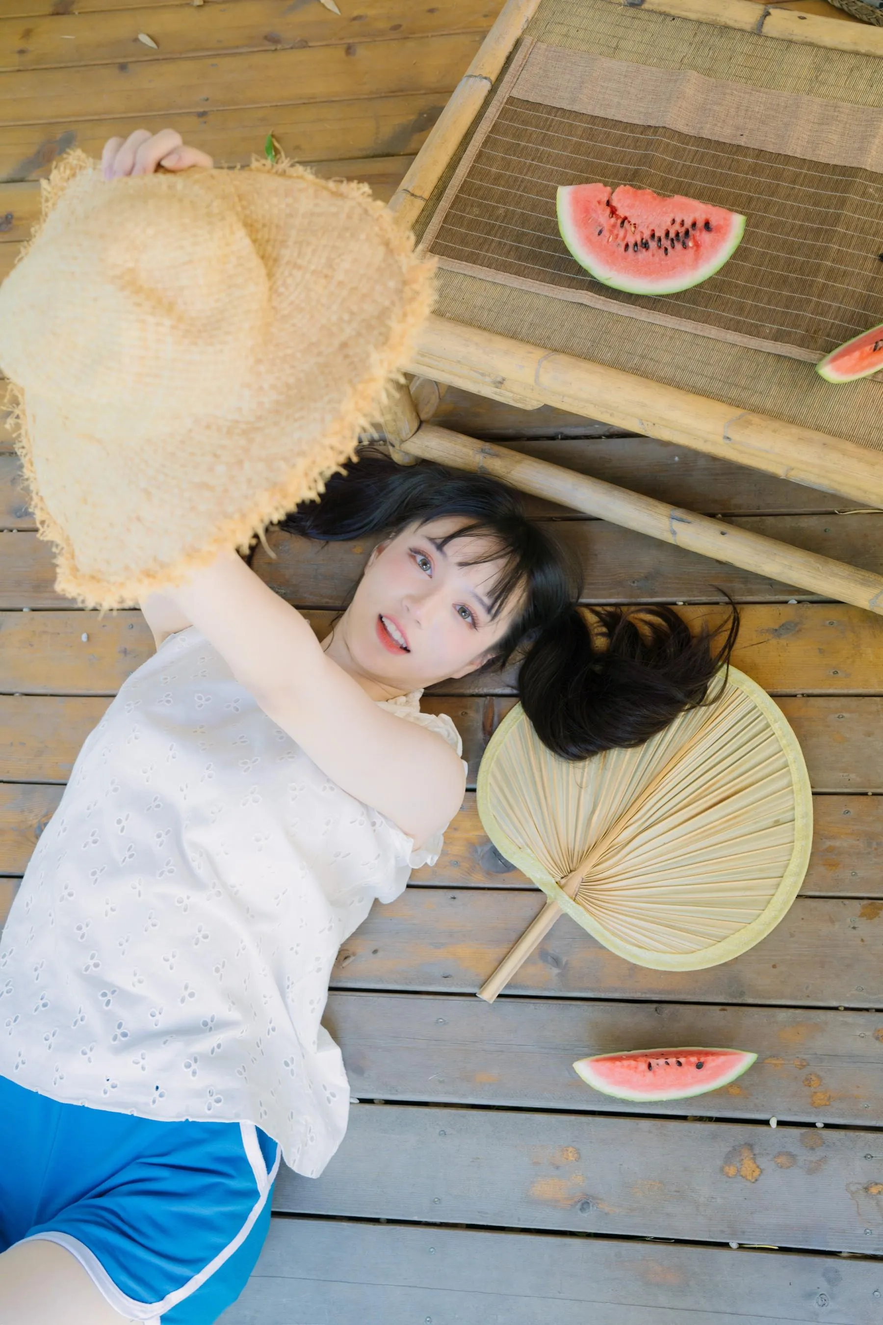 [YITUYU艺图语]2022.09.05 夏日少女与西瓜 贰加六 [39P]插图2
